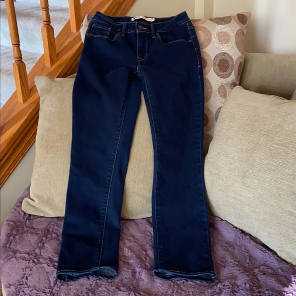 Levi’s Jeans Mid Rise Skinny Dark Blue Denim Jeans stretch sz 4 W27 L30 - Picture 3 of 16